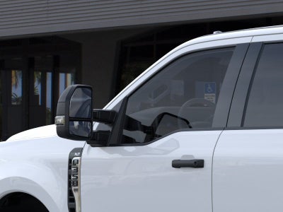 2026 Ford Super Duty F-350® XLT