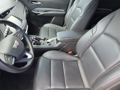 2022 Cadillac XT4 Premium Luxury