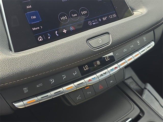 2022 Cadillac XT4 Premium Luxury