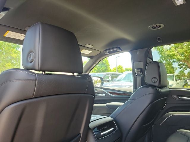 2024 Cadillac Escalade Luxury