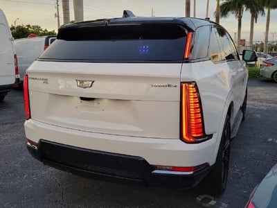 2025 Cadillac ESCALADE IQ Sport 1