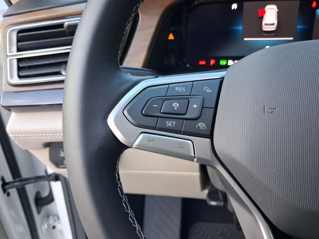 2026 Volkswagen Atlas SE w/Technology