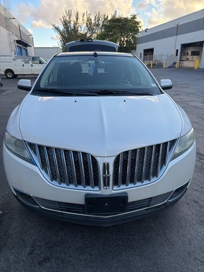 2011 Lincoln MKX Base