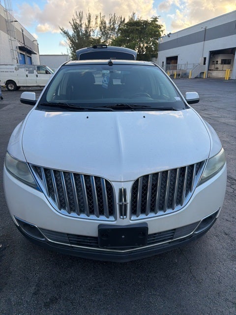 2011 Lincoln MKX Base