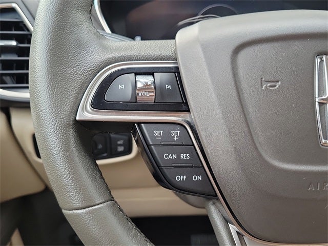 2019 Lincoln Nautilus Standard