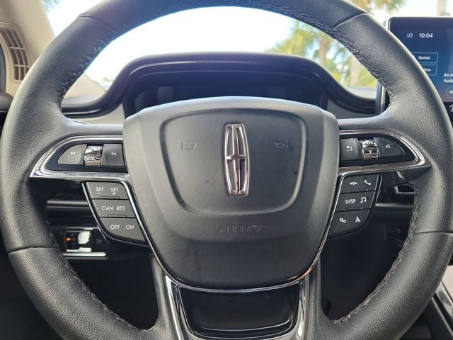 2022 Lincoln Nautilus Standard