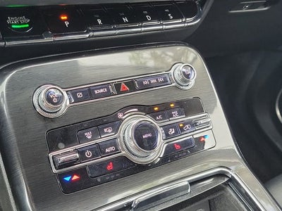 2022 Lincoln Nautilus Standard