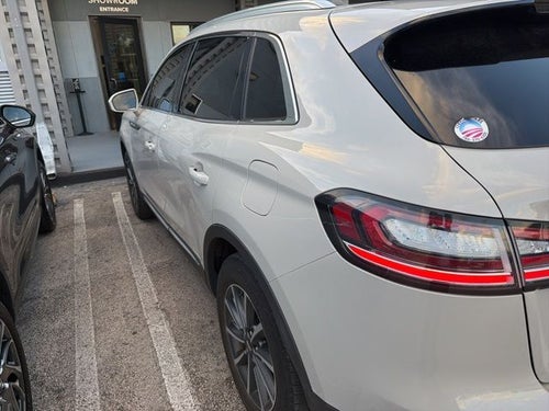 2022 Lincoln Nautilus Standard