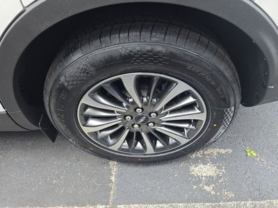 2023 Lincoln Nautilus Standard