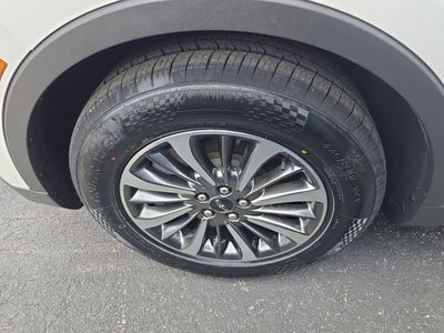 2023 Lincoln Nautilus Standard