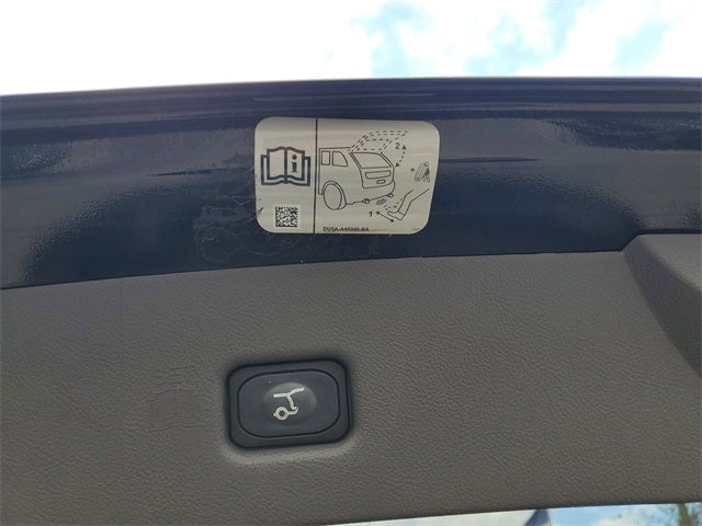 2019 Lincoln Nautilus Select