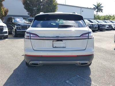 2022 Lincoln Nautilus Reserve