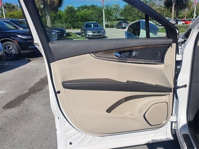 2019 Lincoln Nautilus Select