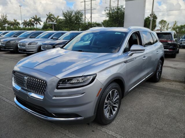 2023 Lincoln Nautilus Standard