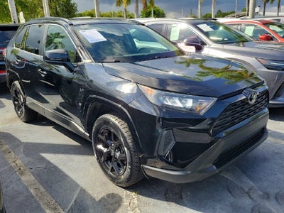 2021 Toyota RAV4 LE