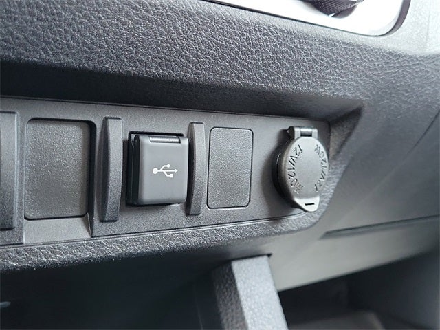 2022 Toyota Tacoma SR V6