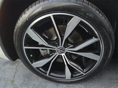 2023 Volkswagen Tiguan 2.0T SEL R-Line