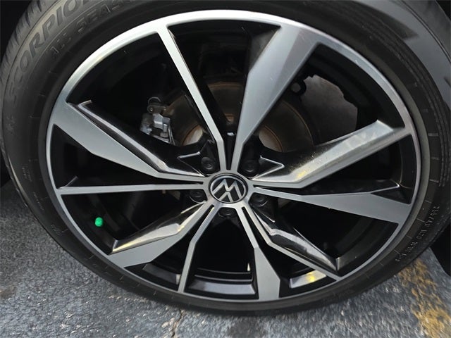 2023 Volkswagen Tiguan 2.0T SEL R-Line