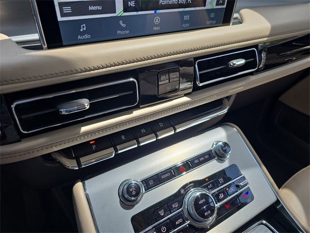 2024 Lincoln Aviator Premiere