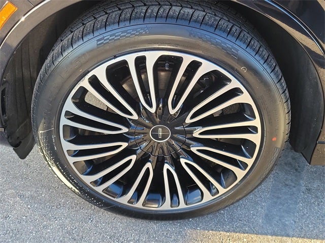 2022 Lincoln Aviator Black Label