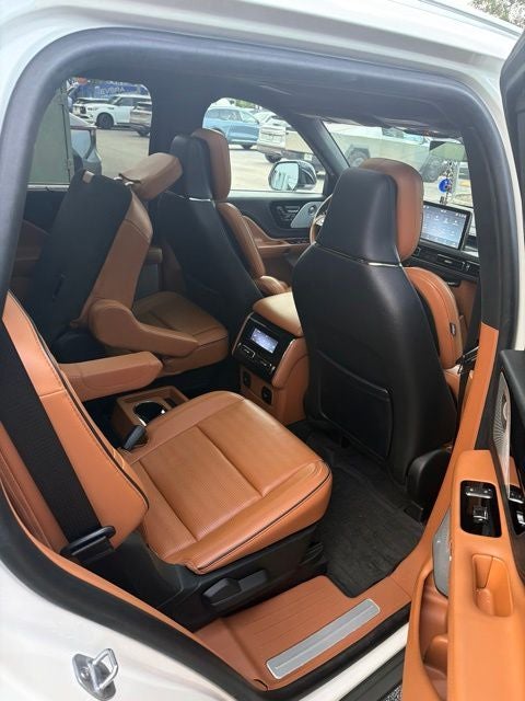 2023 Lincoln Aviator Black Label