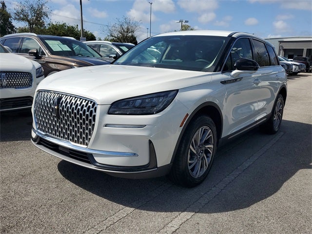 2023 Lincoln Corsair Standard