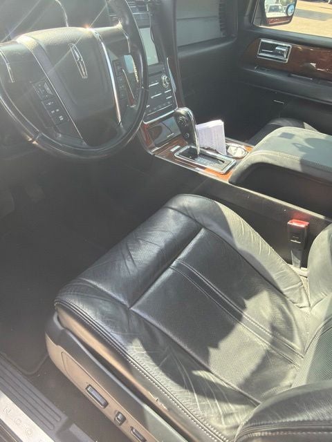 2016 Lincoln Navigator Select