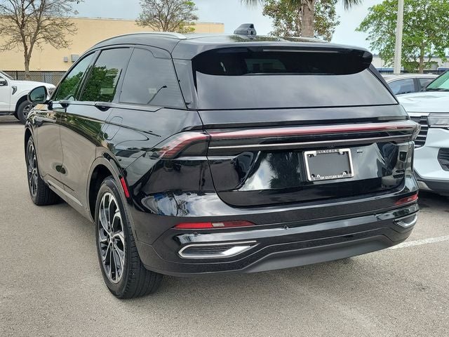 2024 Lincoln Nautilus Reserve