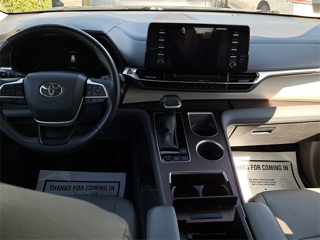 2024 Toyota Sienna XLE