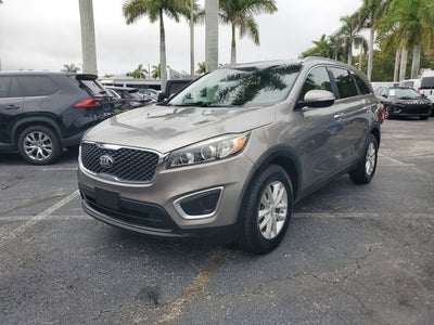 2017 Kia Sorento LX