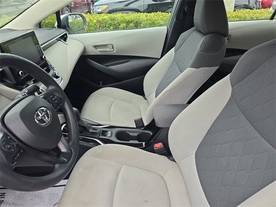 2022 Toyota Corolla LE