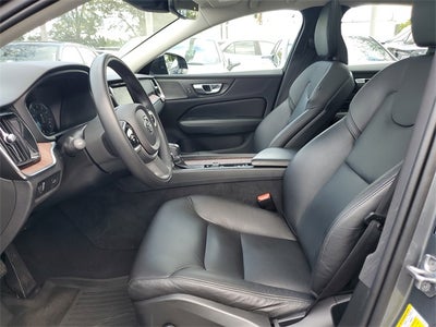 2021 Volvo S60 T5 Momentum