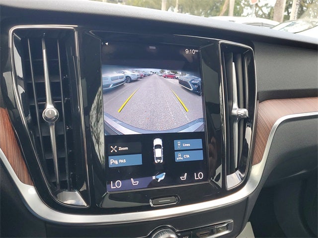 2021 Volvo S60 T5 Momentum