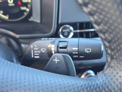 2023 Mitsubishi Outlander PHEV SE