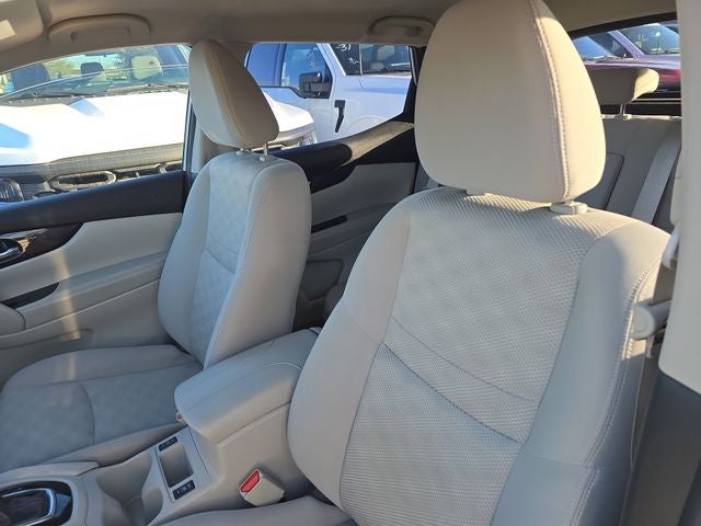 2018 Nissan Rogue Sport SV