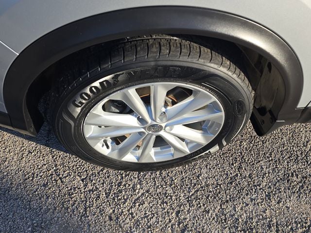 2018 Nissan Rogue Sport SV