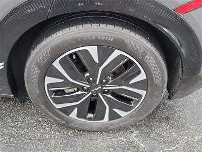 2022 Kia EV6 Wind
