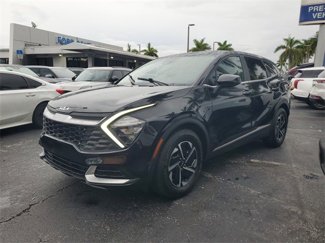 2023 Kia Sportage Hybrid LX