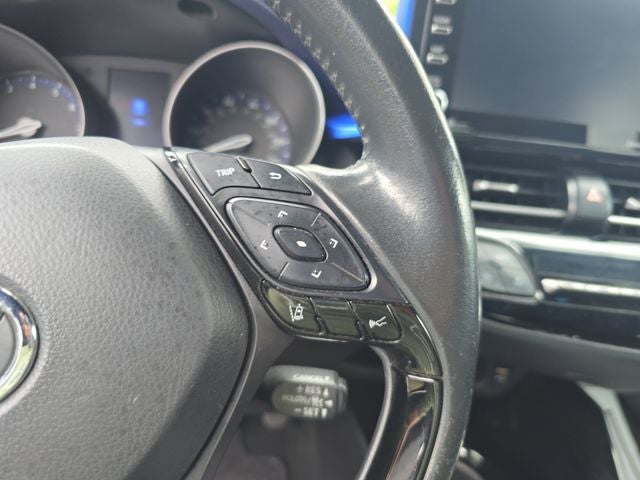 2021 Toyota C-HR XLE