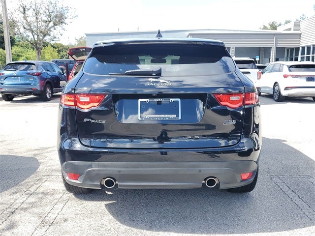 2017 Jaguar F-PACE 35t Prestige