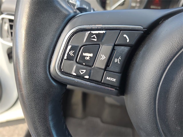 2017 Jaguar F-PACE 35t Prestige