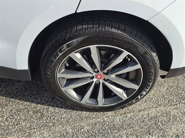 2017 Jaguar F-PACE 35t Prestige