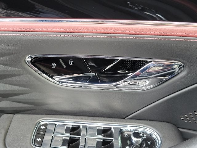 2023 Bentley Flying Spur Mulliner W12