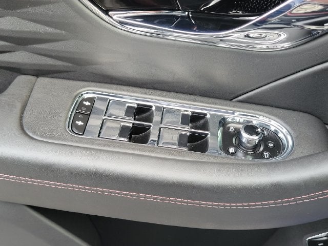 2023 Bentley Flying Spur Mulliner W12