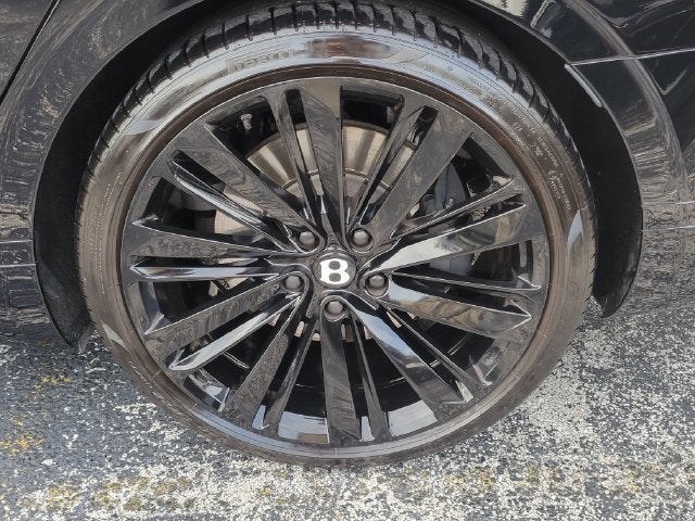 2023 Bentley Flying Spur Mulliner W12