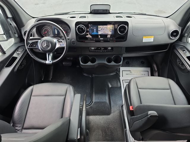 2025 Mercedes-Benz Sprinter 2500 Cargo 170 WB High Roof