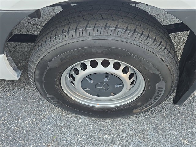 2023 Mercedes-Benz Sprinter 2500 Cargo 170 WB Extended