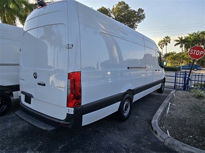 2023 Mercedes-Benz Sprinter 2500 Cargo 170 WB Extended