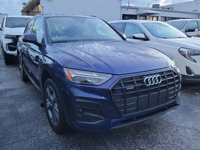 2025 Audi Q5 40 Premium quattro