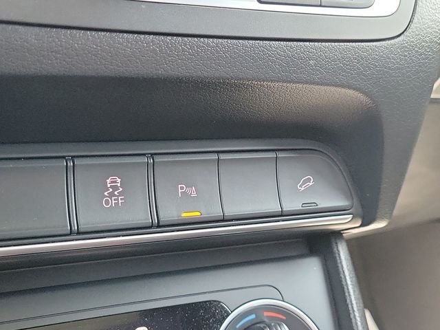 2016 Audi Q3 2.0T Premium Plus FrontTrak